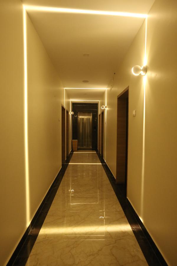 Hotel Sai Krish Grand Chennai Exterior photo