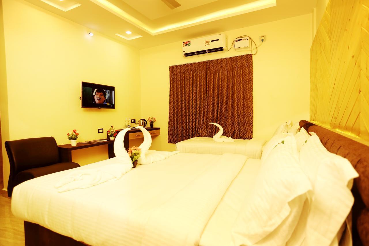 Hotel Sai Krish Grand Chennai Exterior photo