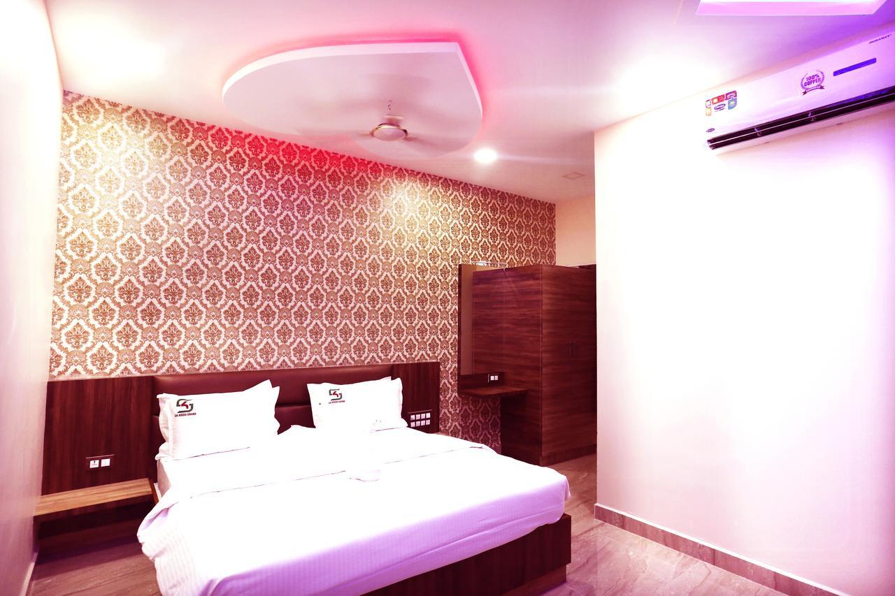 Hotel Sai Krish Grand Chennai Exterior photo