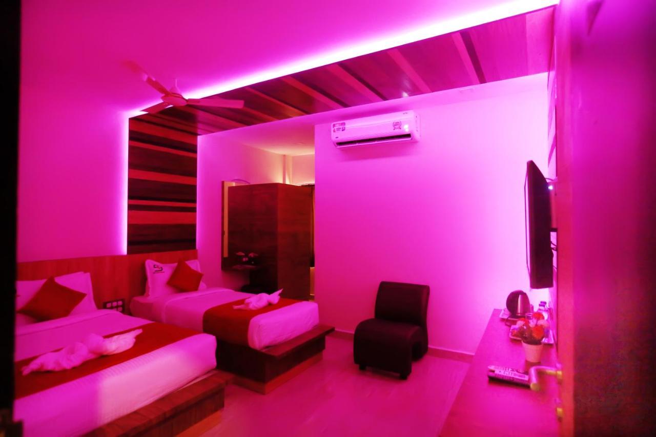 Hotel Sai Krish Grand Chennai Exterior photo