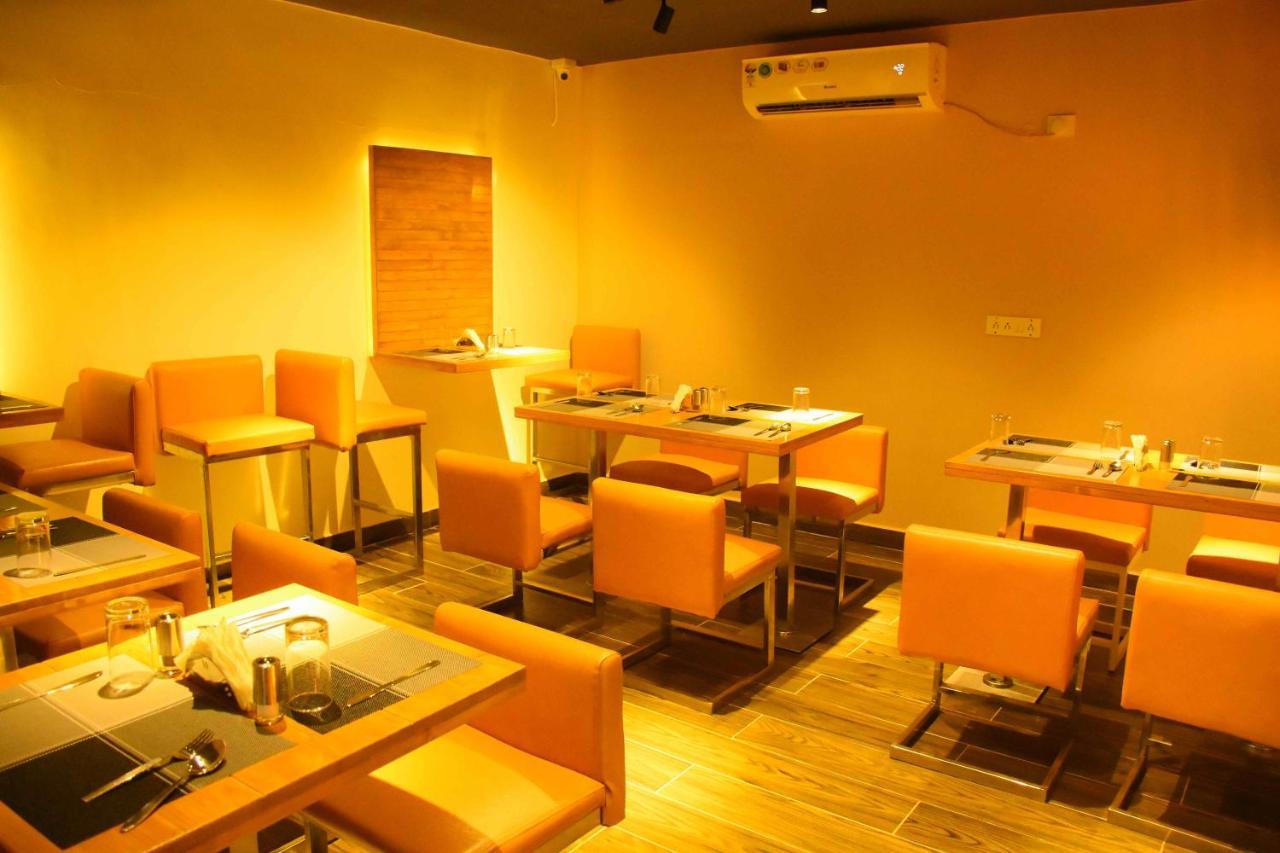 Hotel Sai Krish Grand Chennai Exterior photo