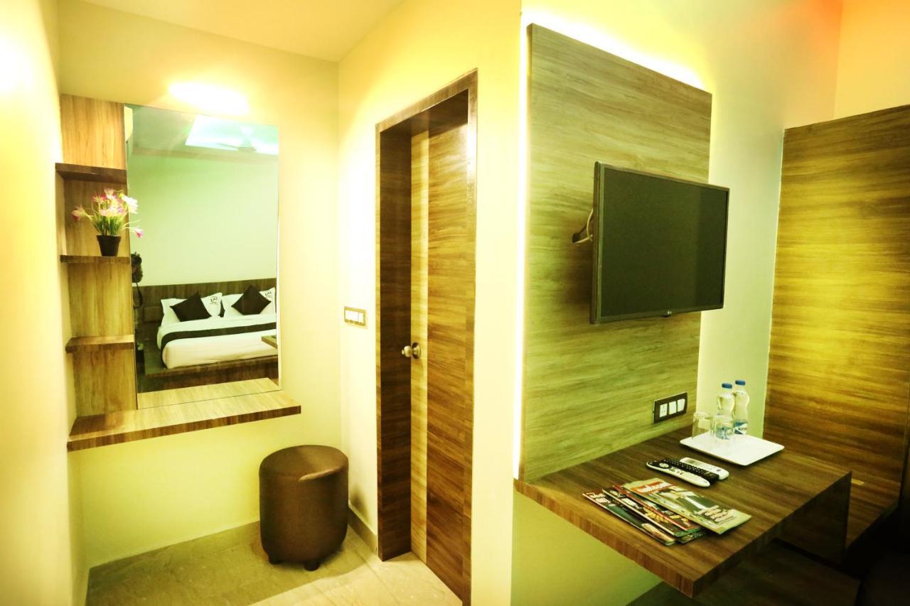 Hotel Sai Krish Grand Chennai Exterior photo